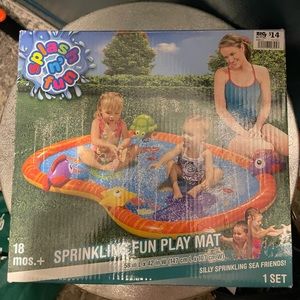 Unopened never used sprinkler play mat 18 months+